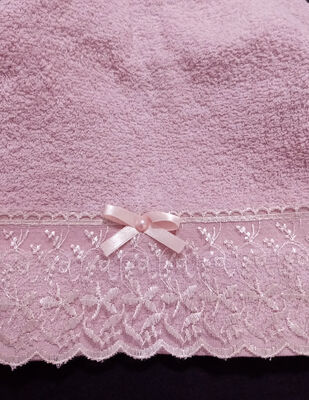 Durul Pamuklu Güpürlü Havlu - 50 x 85 cm